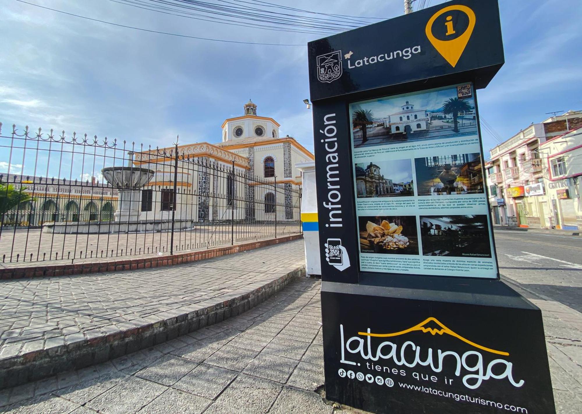 Golden Rest Latacunga Hotel Exterior photo